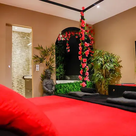 La Demeure De Poulpican Chambre Sakura Jacuzzi Charme Romantique Terrasse Privee 300m Plage Et Restaurants Valmer - Golfe Saint Tropez بيت ضيافة لا كروا فالميه